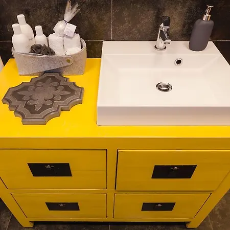 Cozy Loft At Opera *