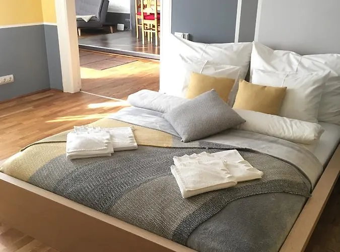 Cozy Loft At Opera